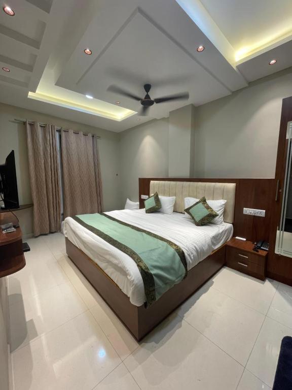 Vishwanath Inn Varanasi Exterior photo